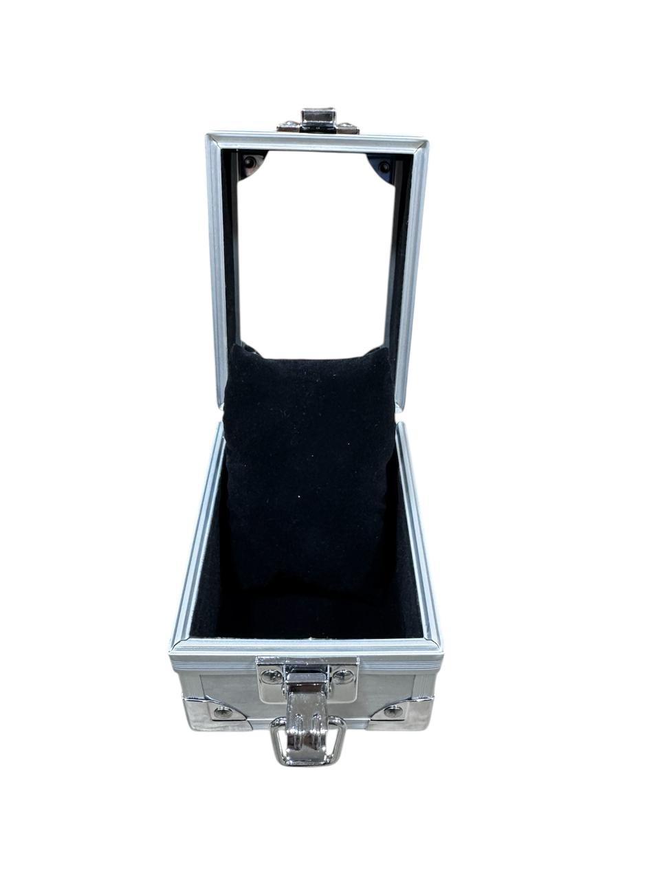 BOXES | JEW -WTH | S-1